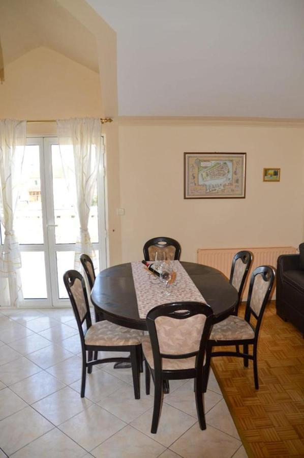 Apartment Blanka With A Beautiful View Of Trogir Exteriér fotografie